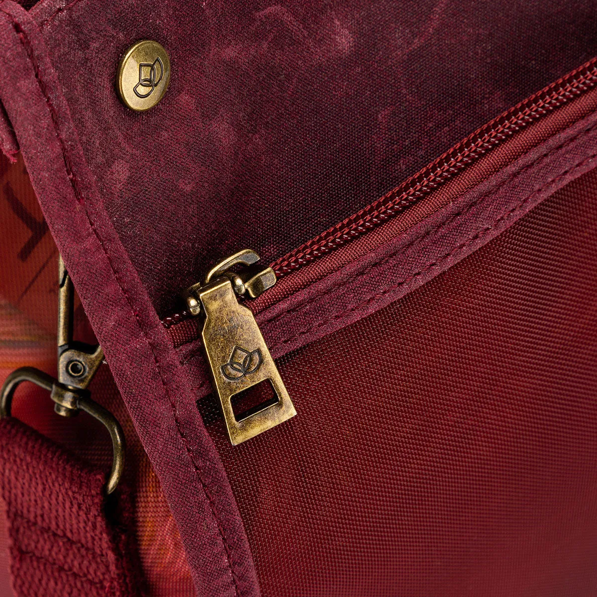 della Q Maker's Mesh Tote - Purple