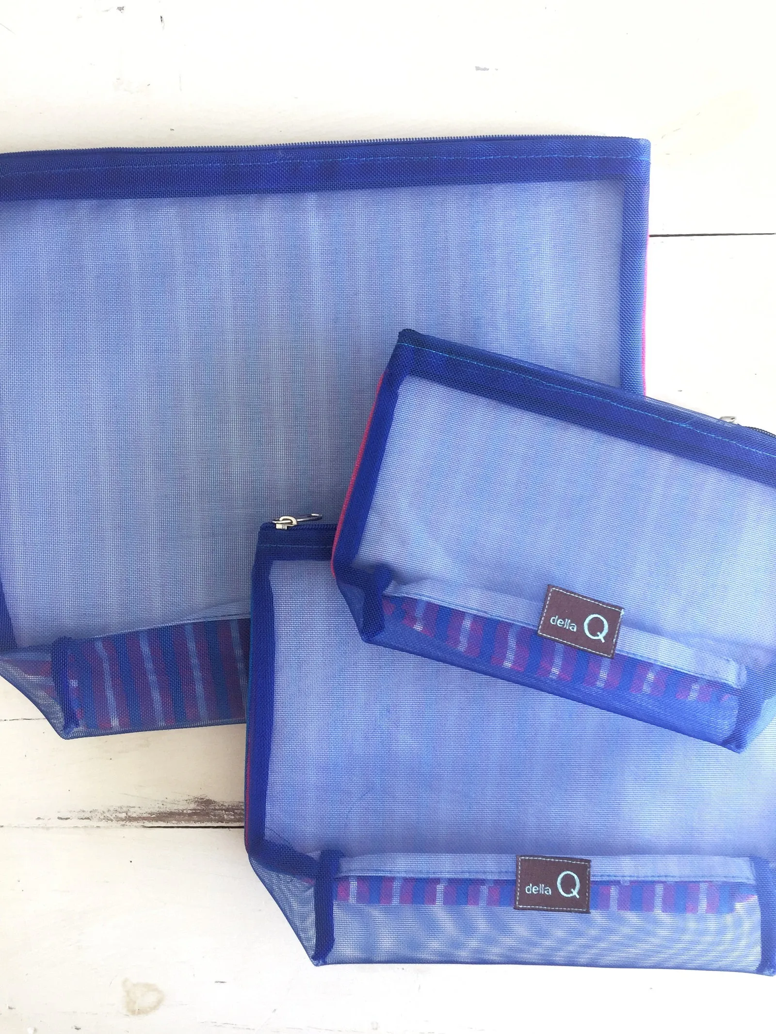 Della Q Nesting Bags