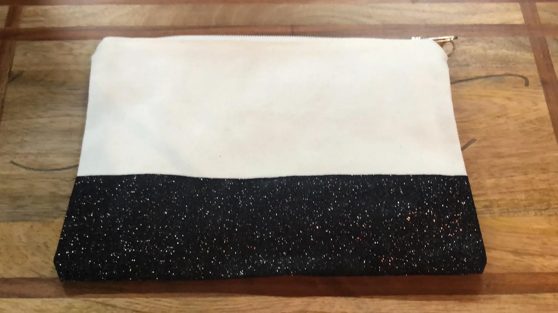 Glitter Makeup - G5 - Black