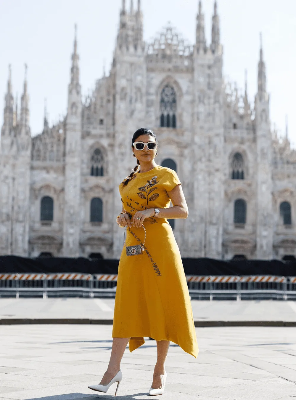 Khushnaz Ashdin Turner Wearing Pico Minaudiere Couture Bag