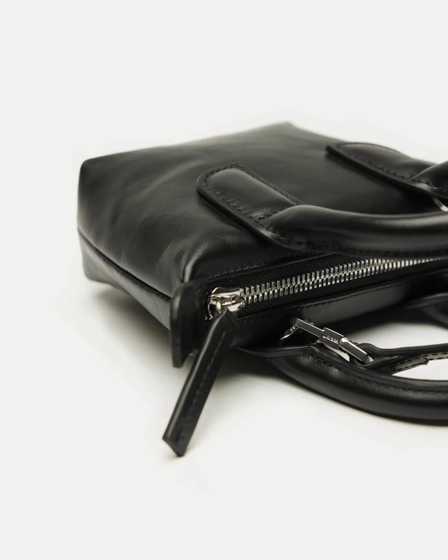 Micro O'Hare Smooth Leather Crossbody Bag