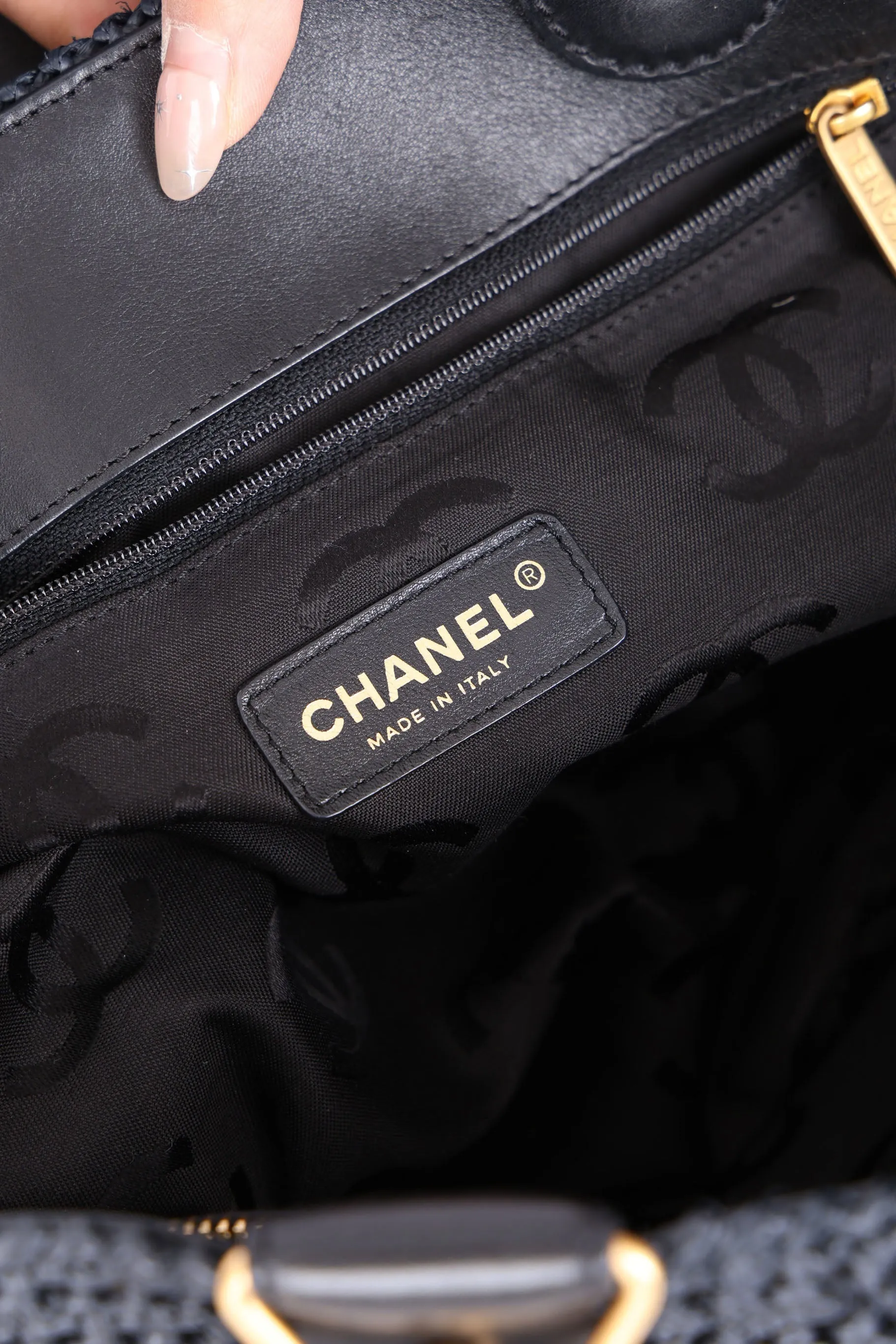 Rare CL 2005 Raffia Turnlock Tote